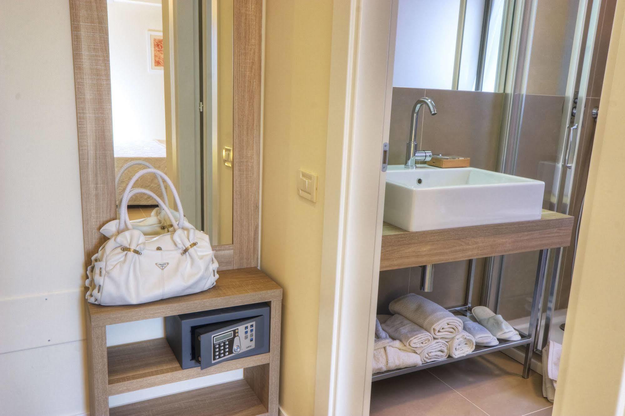 קמראנו Palazzo Ruschioni Boutique Hotel מראה חיצוני תמונה